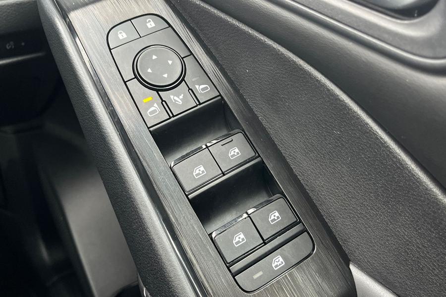 Nissan Qashqai Photo autoimg-d9dd5fee9c7d6205dfc80170a3e429e7ff326af6.jpg