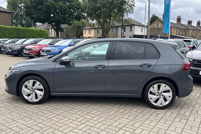 VOLKSWAGEN Golf Photo 31