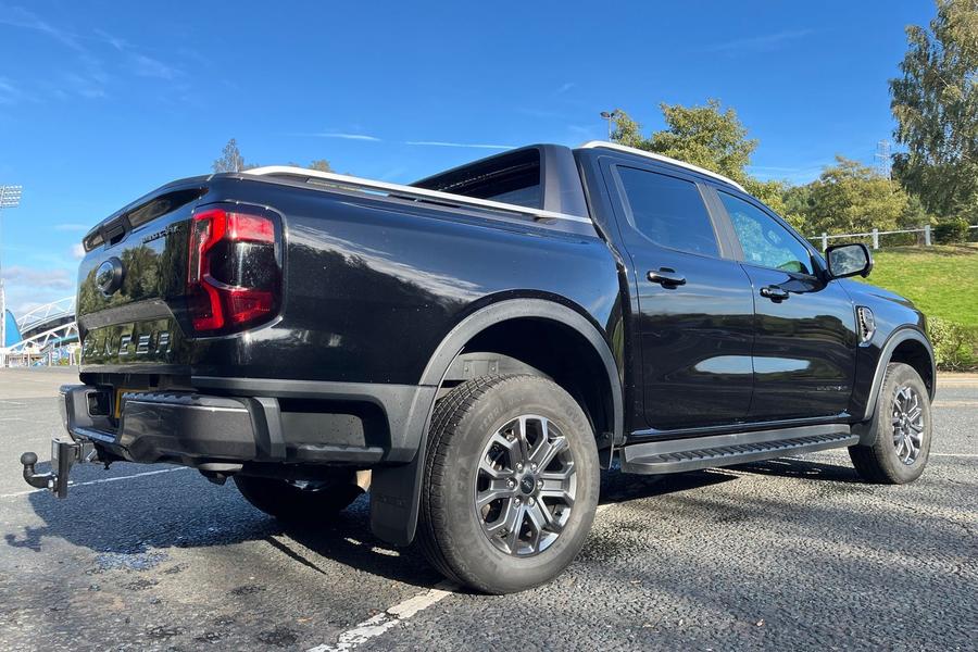 Ford RANGER Photo autoimg-d9df87b052e2289ca9321c6088758bc6fa0cd421.jpg
