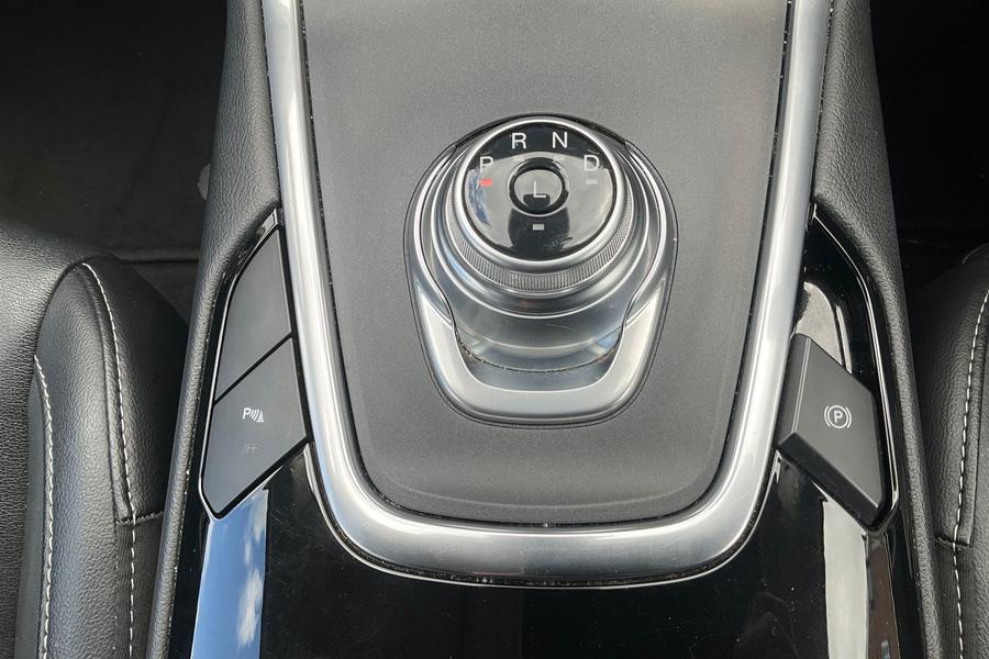 Ford S-MAX Photo autoimg-d9e01d6cd3b9fbe306899480fe78760f96cd756f.jpg