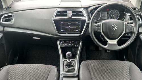 Suzuki SX4 S-Cross Photo autoimg-d9e64a3601e20acfee980c52e0a5c9dad701ab2c.jpg