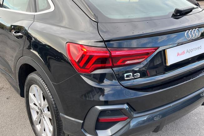 AUDI Q3 Photo 53