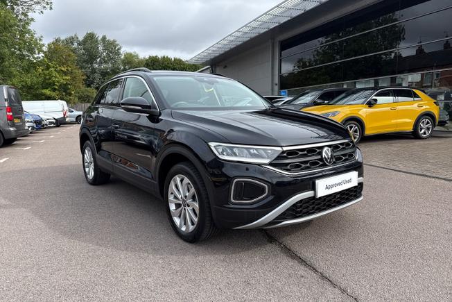VOLKSWAGEN T-Roc Photo 21