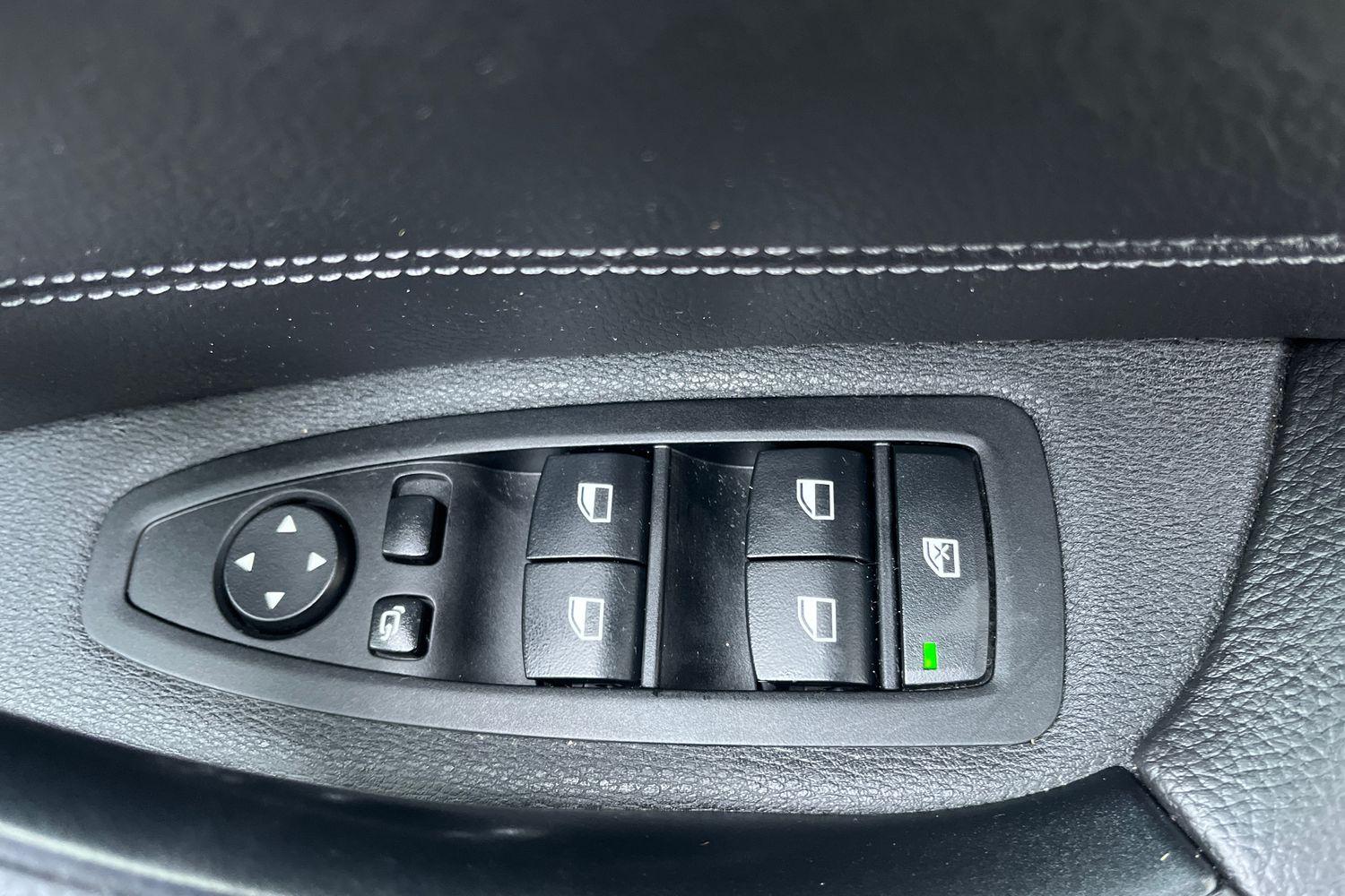 BMW X1 Photo 15
