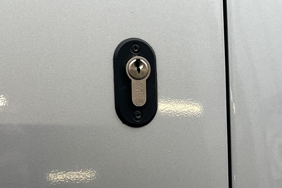 Used Ford TRANSIT COURIER LM72TWZ 15