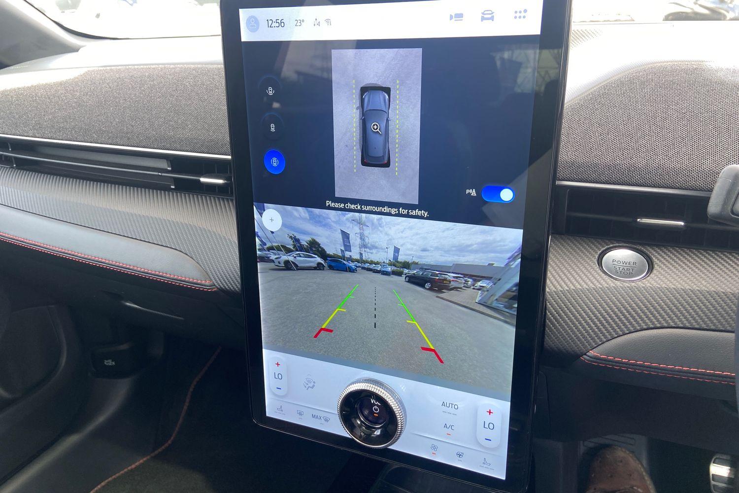 Ford Mustang Mach-E Photo 28