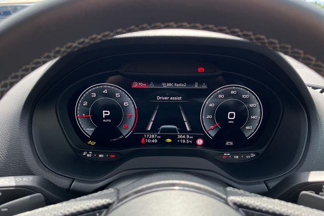 AUDI Q2 Photo 15