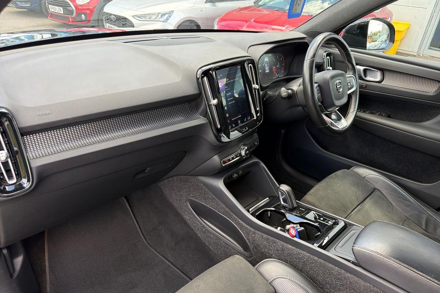 Volvo XC40 Photo autoimg-d9fbf95fc63585c15ba3feaae740e446afb22ca7.jpg
