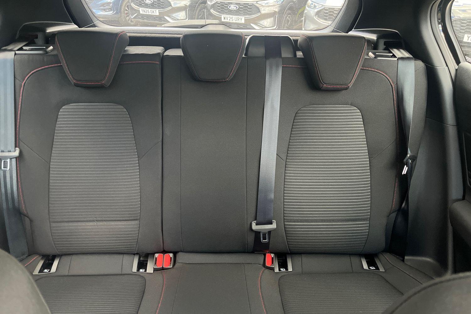 Ford FOCUS Photo 19