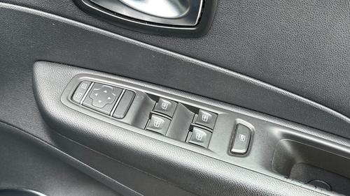Renault Captur Photo autoimg-d9fe444e549e404312055a46562b52bb7aaf0c9d.jpg