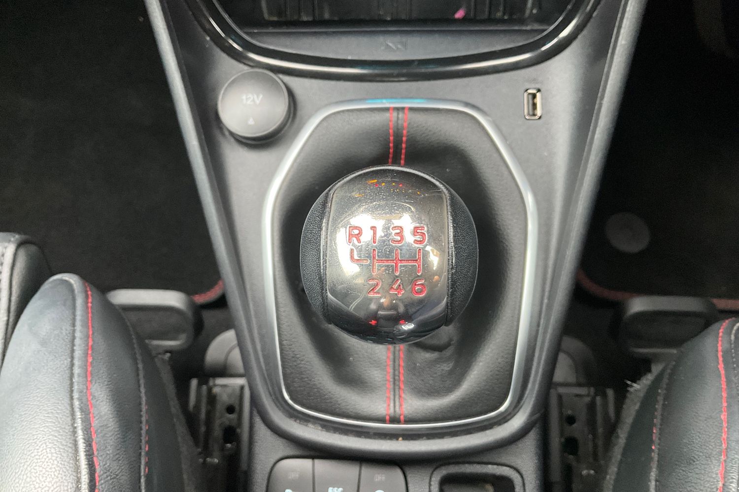 Ford PUMA Photo 32