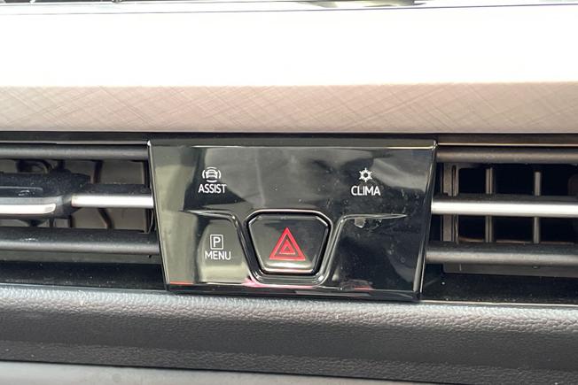 Volkswagen Golf Photo 45