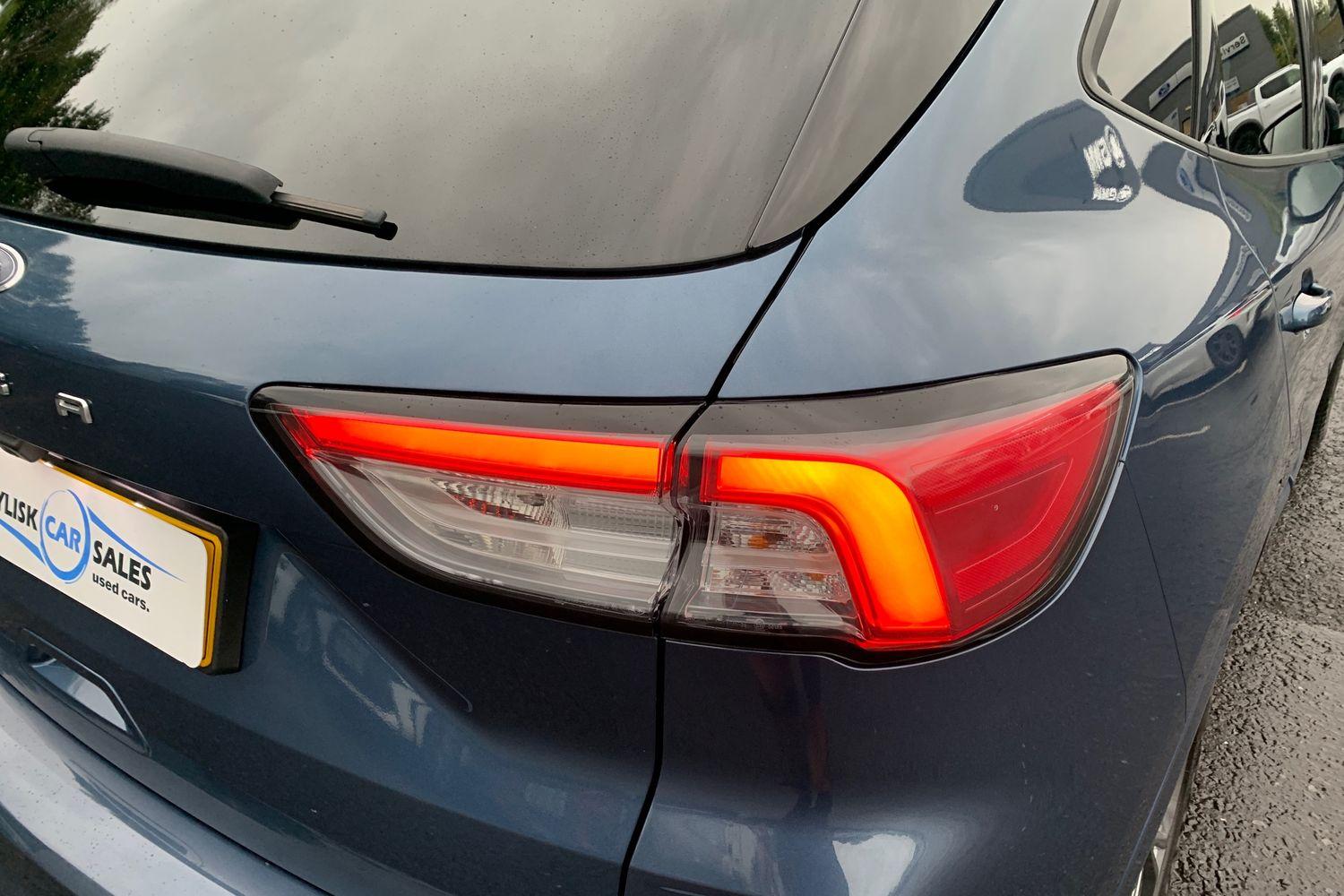 2021 Ford Kuga 1.5T EcoBoost 150PS ST-Line Edition in Chrome Blue with only 17K - vehicle photo 10 for sale on PureCar