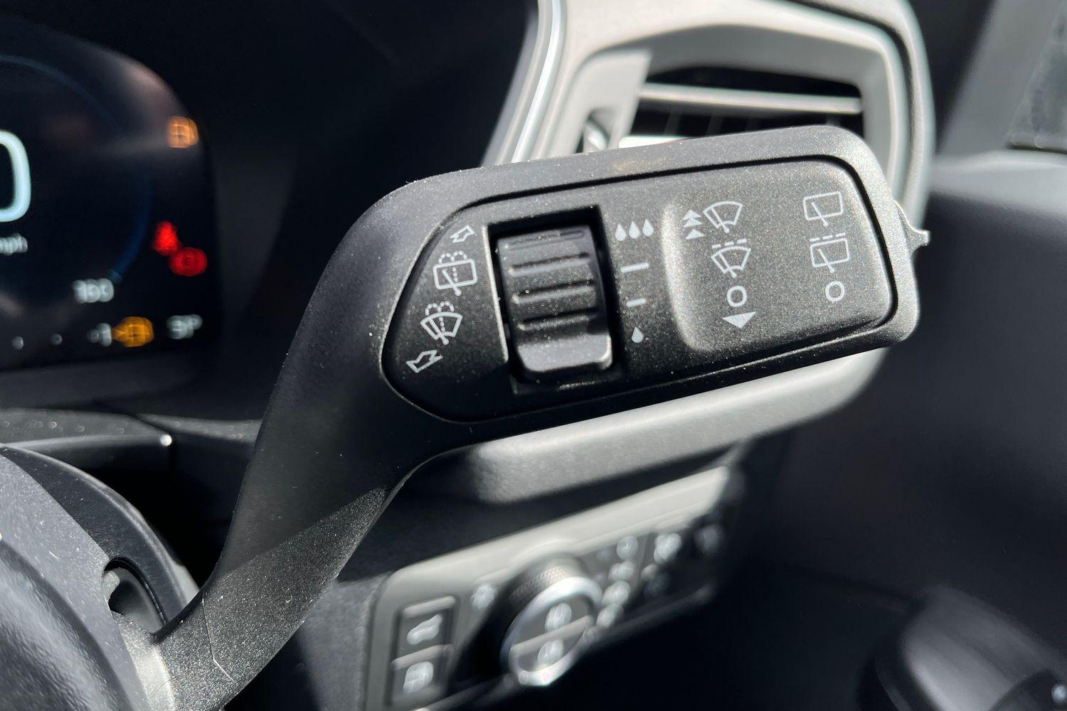 Ford KUGA Photo 14