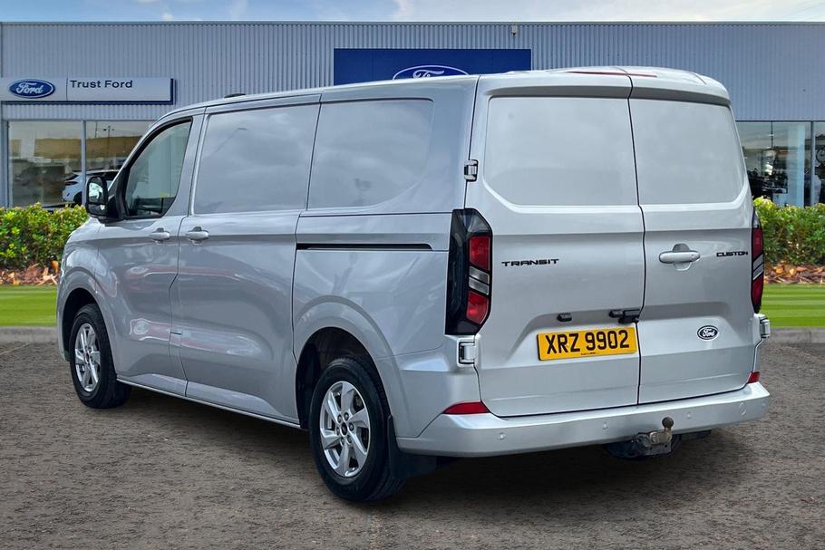 Used Ford TRANSIT CUSTOM XRZ9902 2