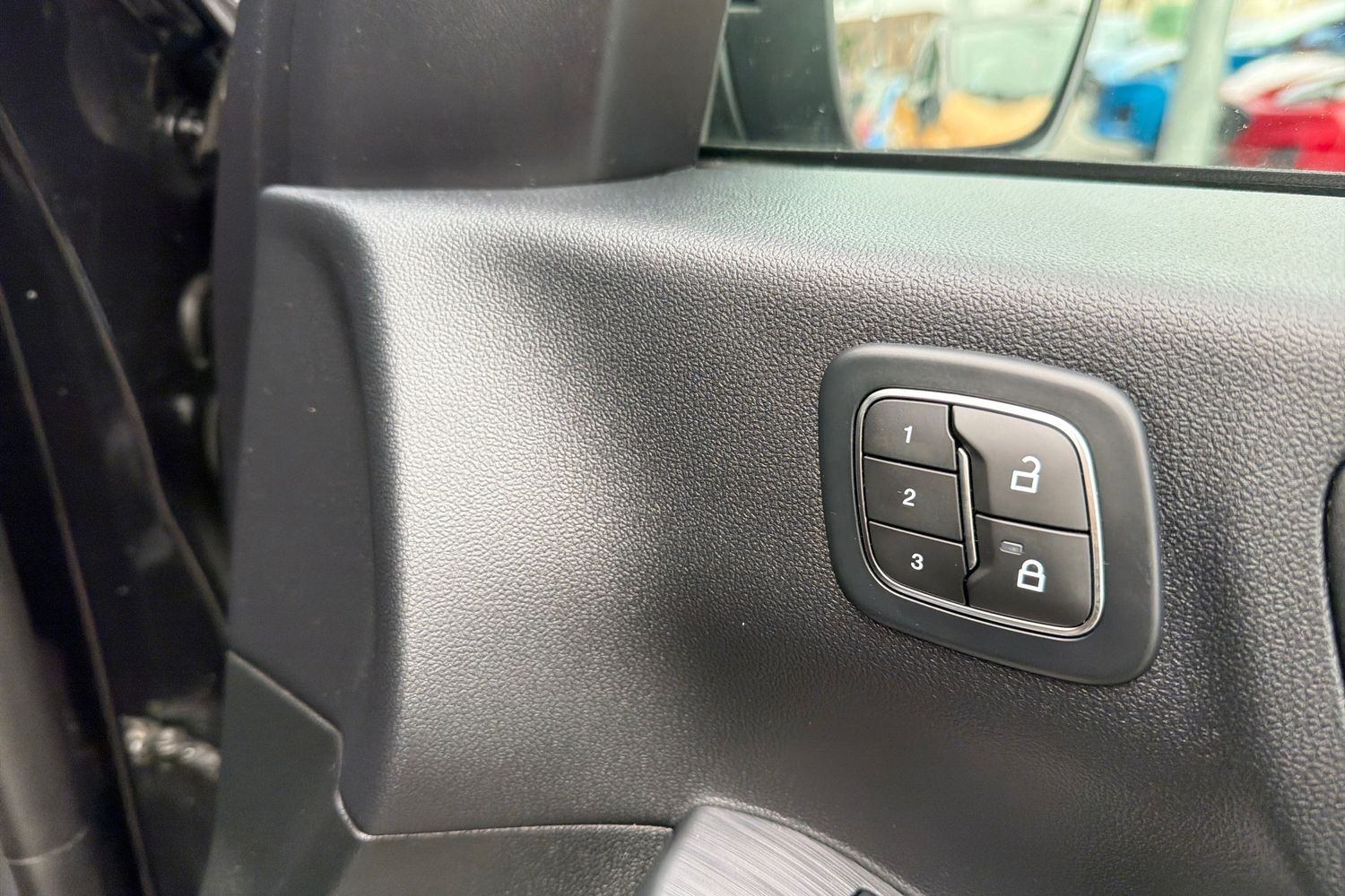 Ford KUGA Photo 33