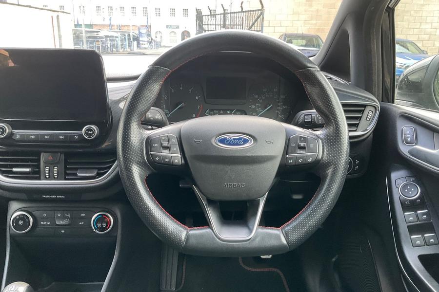 Ford FIESTA Photo autoimg-da1fafe0449e9495d4cce997ac24eda79d688152.jpg