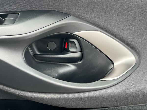 Mazda Mazda2 HYBRID Photo autoimg-da21f887758cc7f605af486f6a26ef023e26747a.jpg
