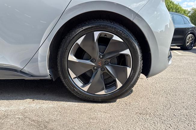 CUPRA Born Photo 24