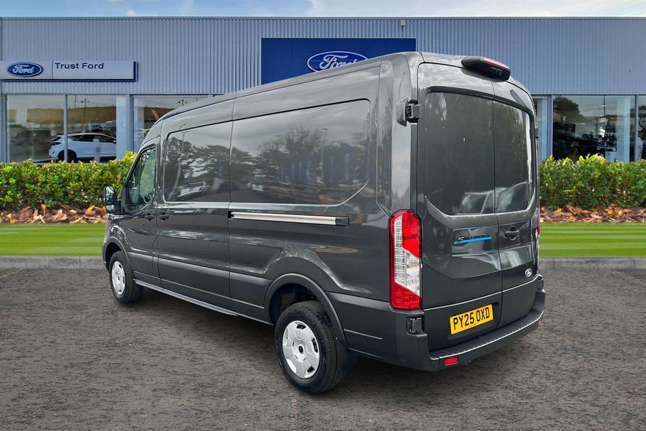 Used Ford E-TRANSIT PY25OXD 2
