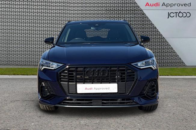 AUDI Q3 Photo 8