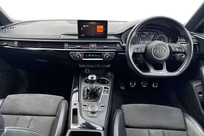 AUDI A4 Avant Photo 11