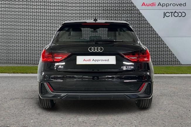 AUDI A1 Photo 7