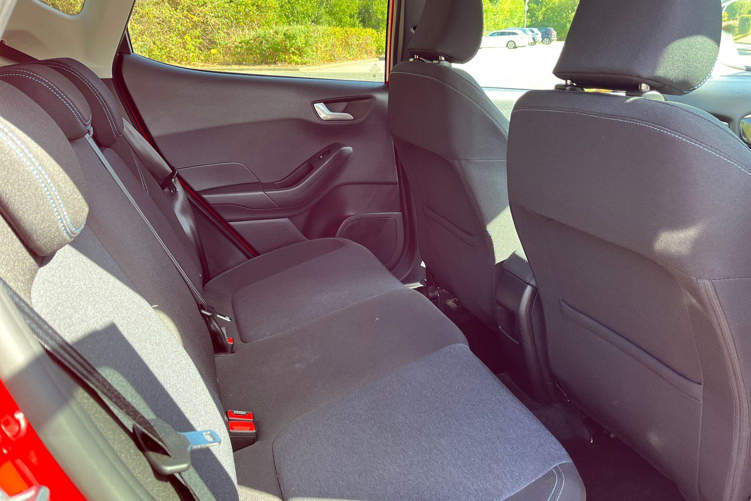 Ford Fiesta Photo 37
