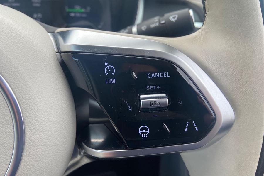 Jaguar I-PACE Photo autoimg-da37dd6620fea09dd1c649c1ca2e1c56bc16c787.jpg