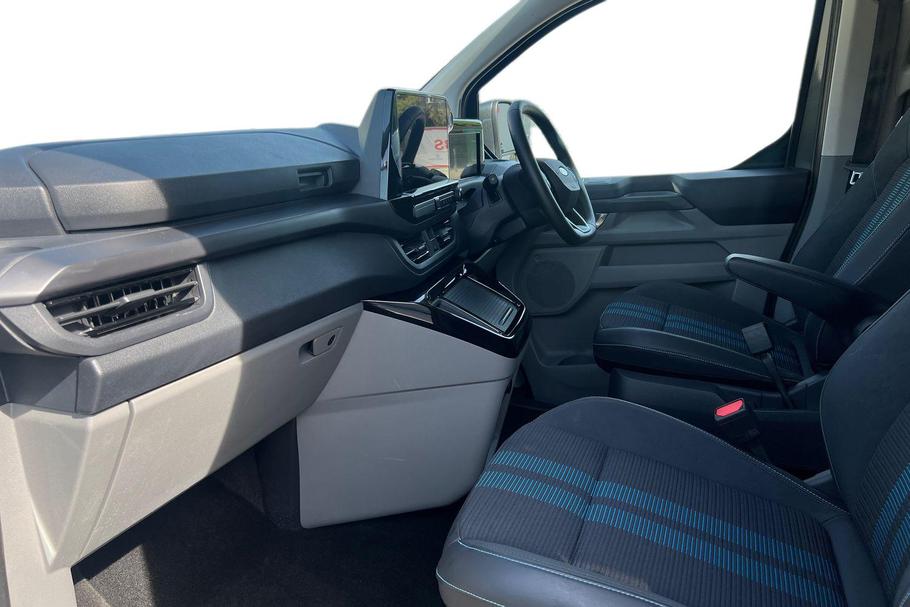 Used Ford TRANSIT CUSTOM BN26TPU 3