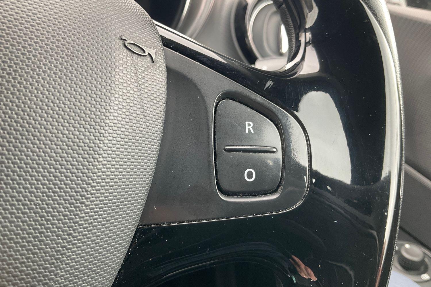Renault CAPTUR Photo 29