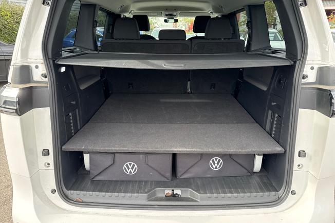 VOLKSWAGEN Id. Buzz Photo 12