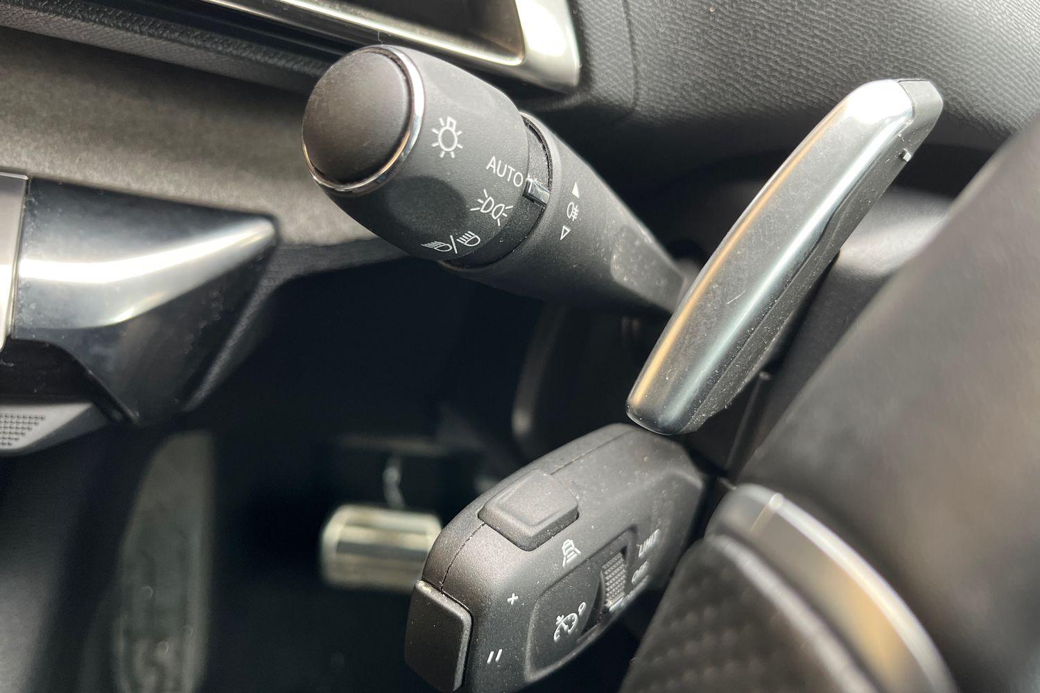 Peugeot 5008 Photo 13