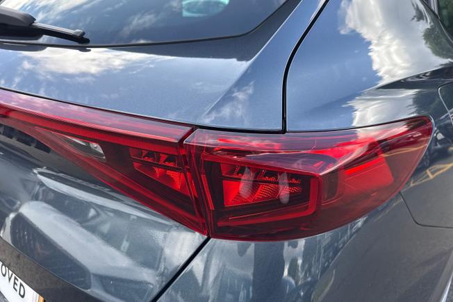 CUPRA Formentor Photo 18