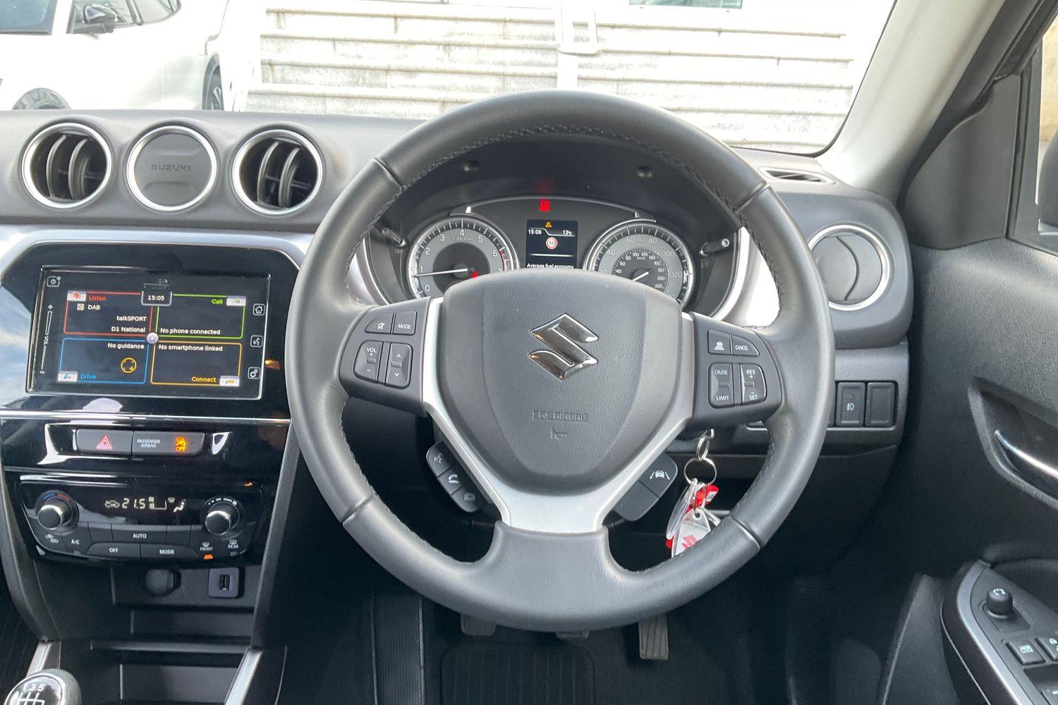 Suzuki VITARA Photo 11