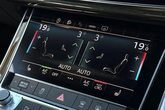 Audi Q7 Photo 24