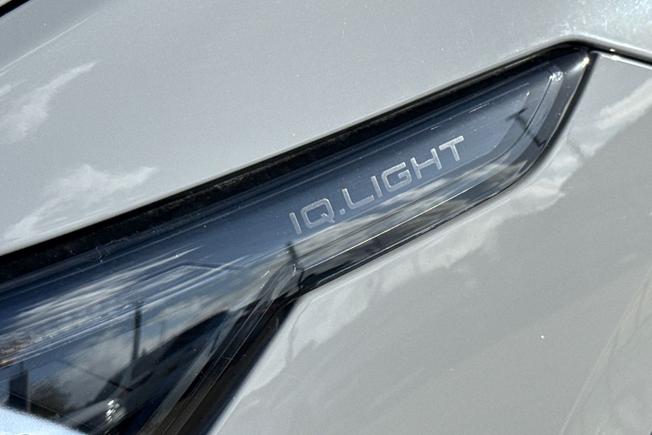 VOLKSWAGEN Golf Photo 28
