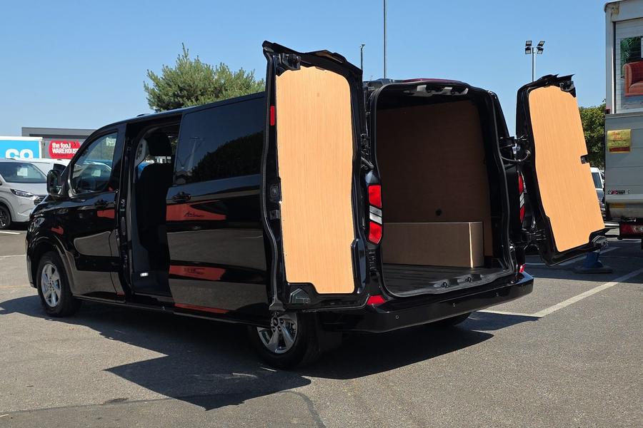 Ford Transit Custom Photo autoimg-da4d86768f5080b6af1249860f61fba085500286.jpg