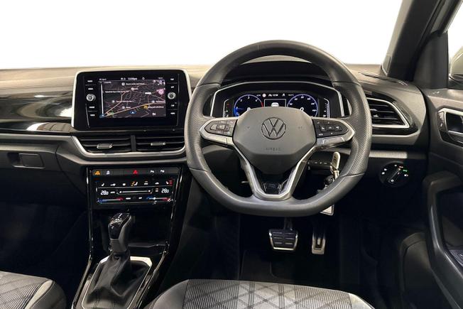 Volkswagen T-Roc Photo 11
