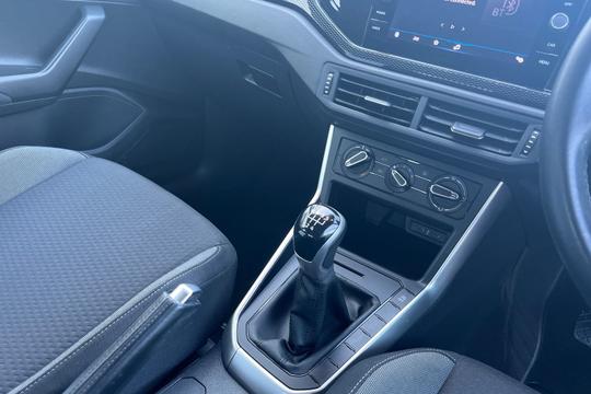 Volkswagen Polo Photo autoimg-da559297aa172372338c1cb73f86ad6cbbe4ee52.jpg