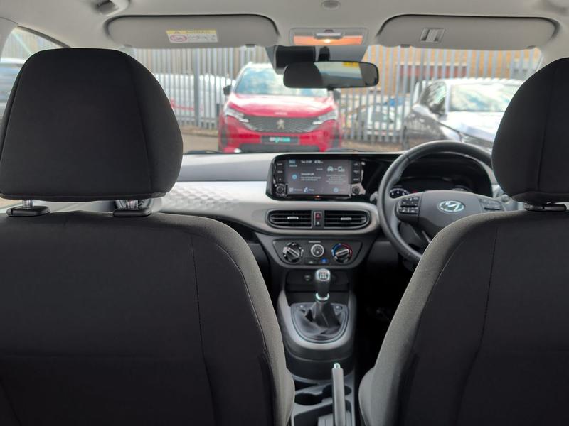 Used Hyundai i10 NX21YVP 43