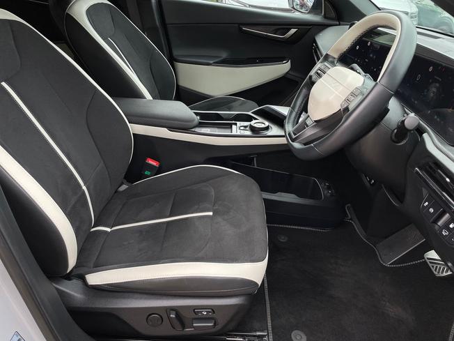 KIA Ev6 Photo 30