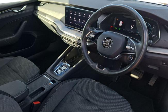 ŠKODA Octavia Photo 6