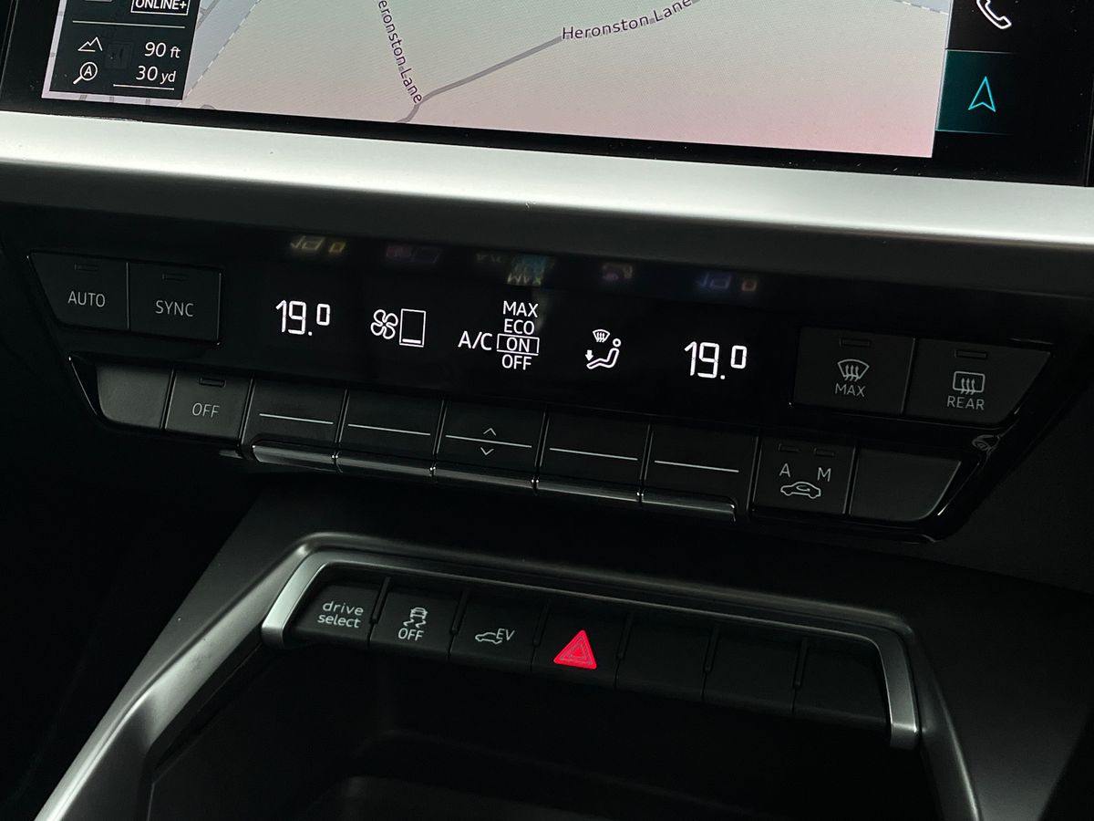 Audi A3 Photo 11