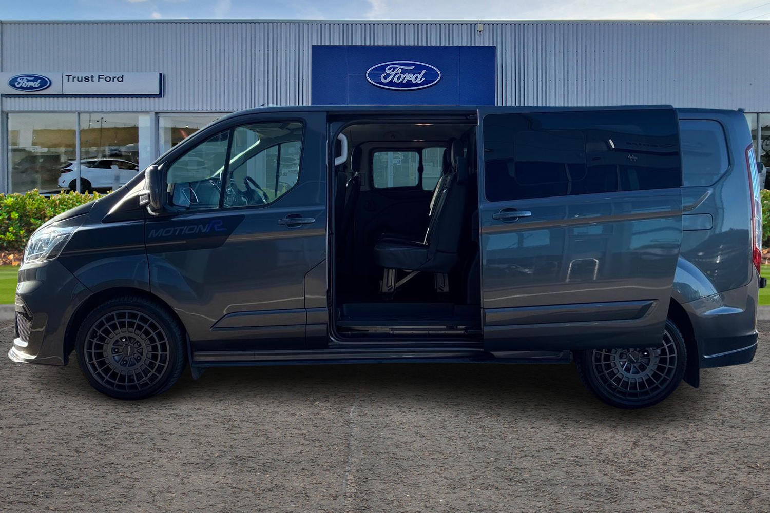 Ford TRANSIT CUSTOM Photo 4