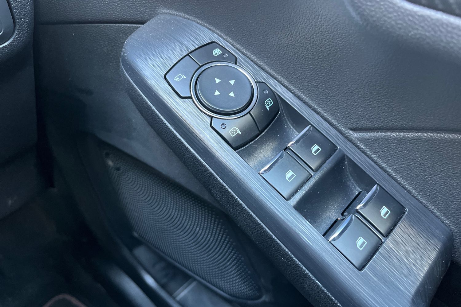 Ford KUGA Photo 15