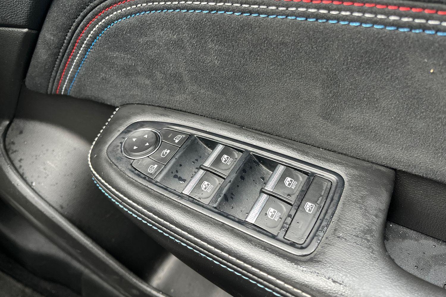 Renault ARKANA Photo 15