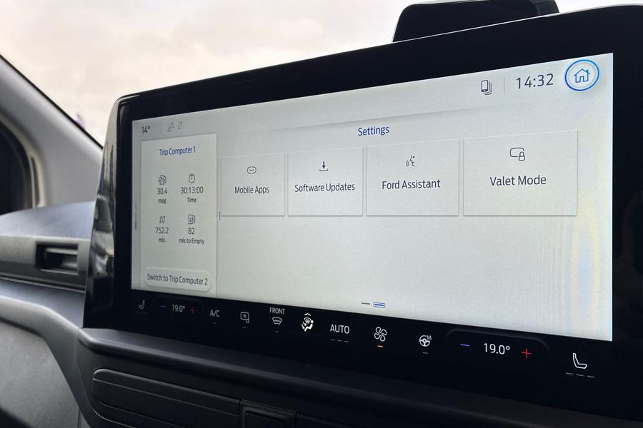 Ford TRANSIT CUSTOM Photo autoimg-da749ed79fd578a82c7fea7d5a70f536ef4637ab.jpg