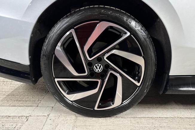 VOLKSWAGEN Id.7 Photo 5