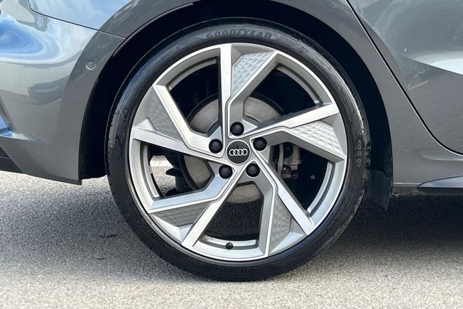 AUDI A3 Photo 5